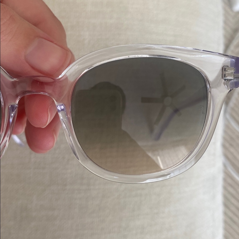 Ray-Ban Sunglasses - Picture 7 of 9